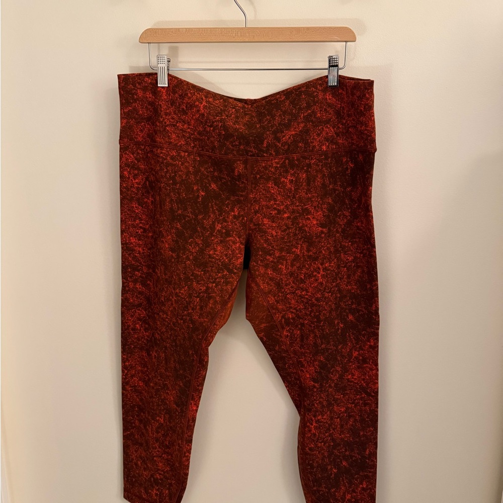 Lululemon cropped red patterned leggings
